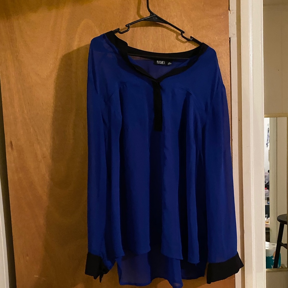 Blue blouse